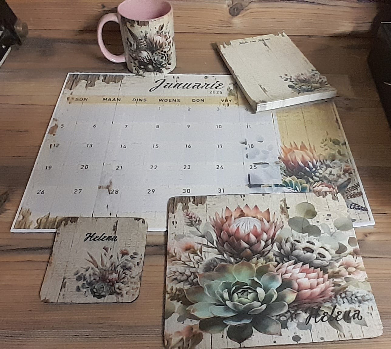 2025 Stationary Table Calendar combo