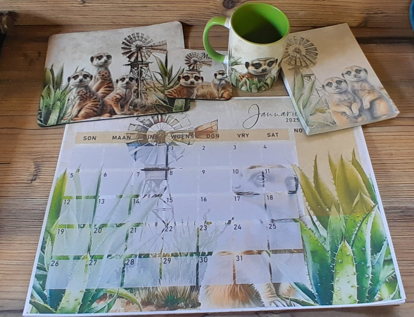 2025 Stationary Table Calendar combo