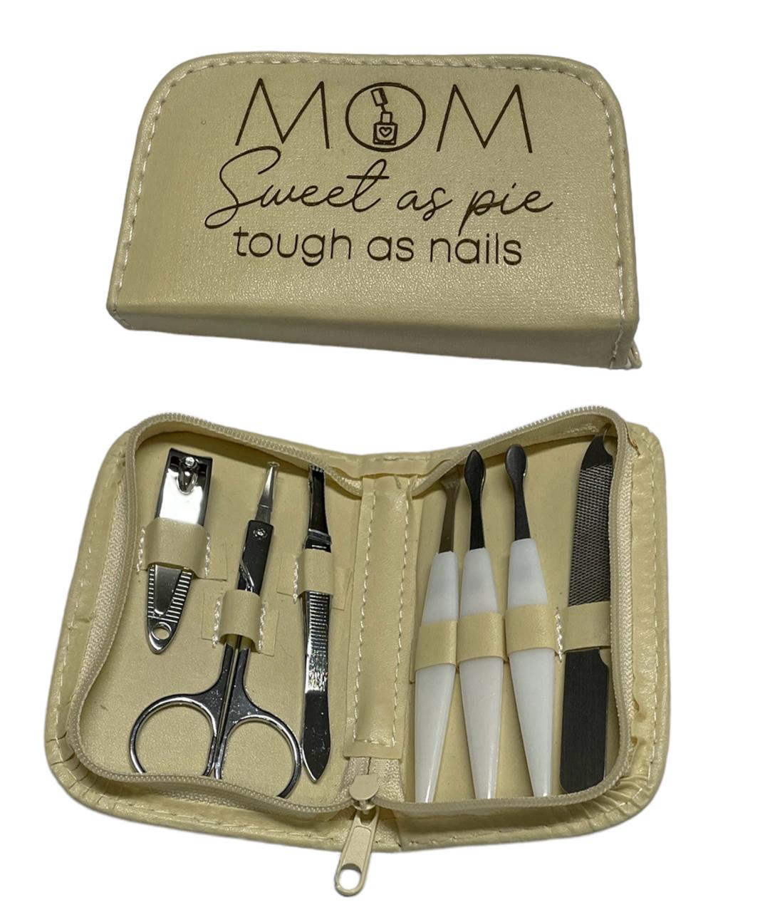 Small Engraved Nail Kit